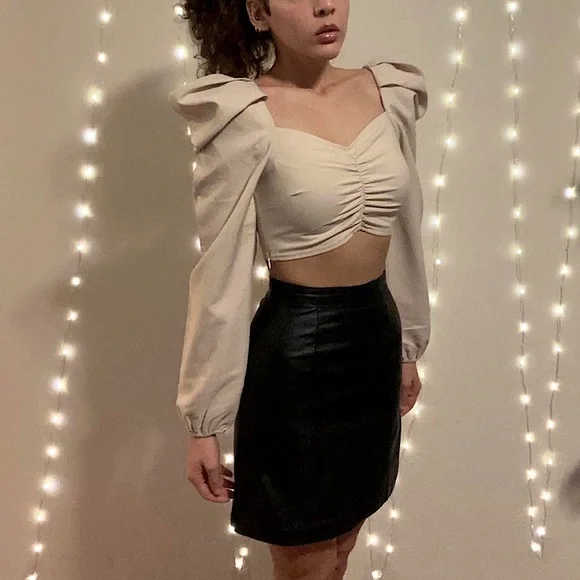 Missguided Beige Puff Sleeve Corset Top - Picture 2 of 4